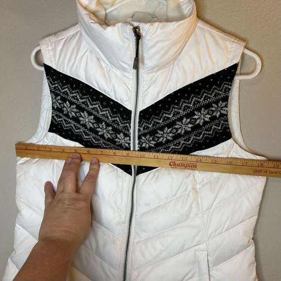 Women’s Size Small White Puffer Vest Eddie Bauer Premium Goose Down Nordic Style - Picture 9 of 16